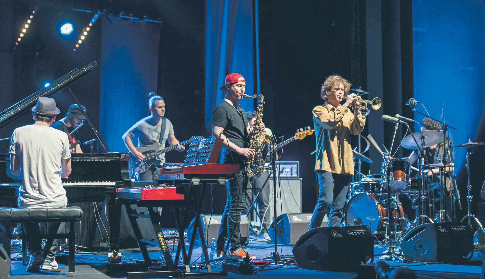 699799_big_photo_image_photo_image