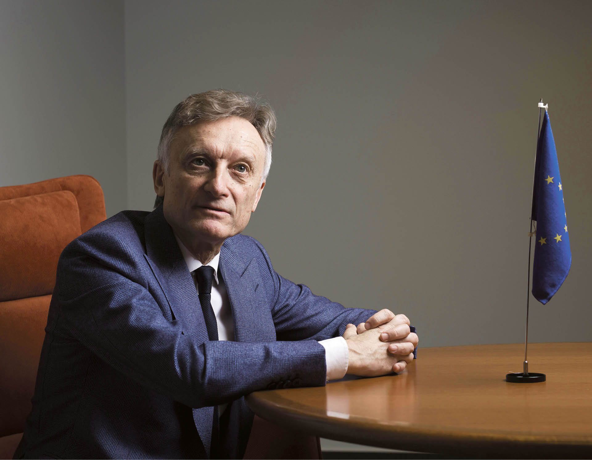 703913_big_photo_image_photo_image