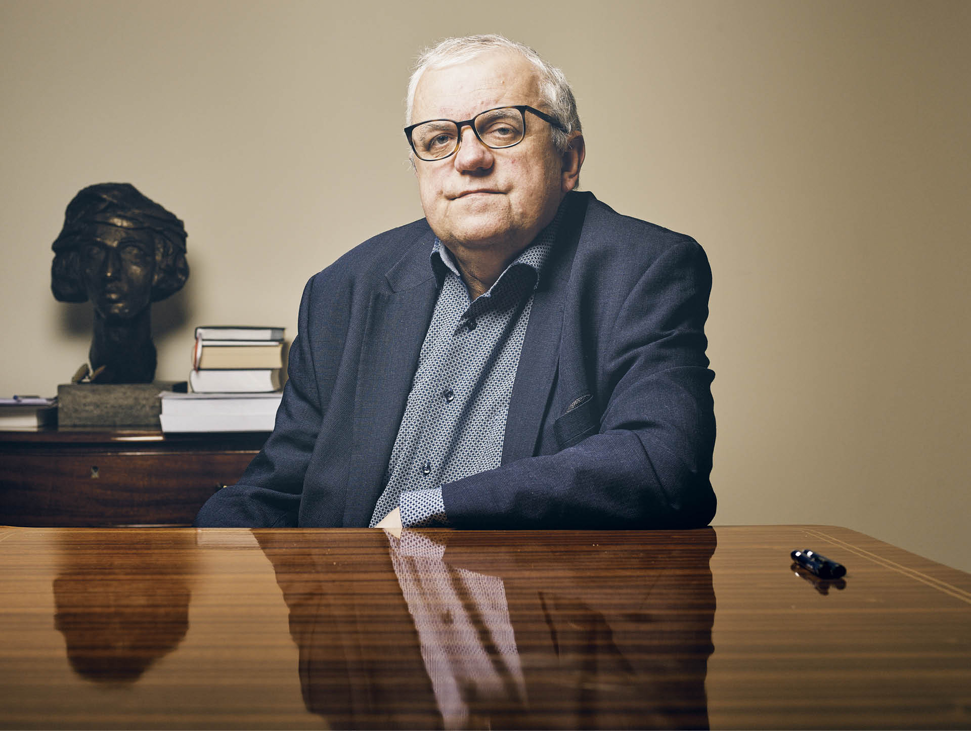 718326_big_photo_image_photo_image