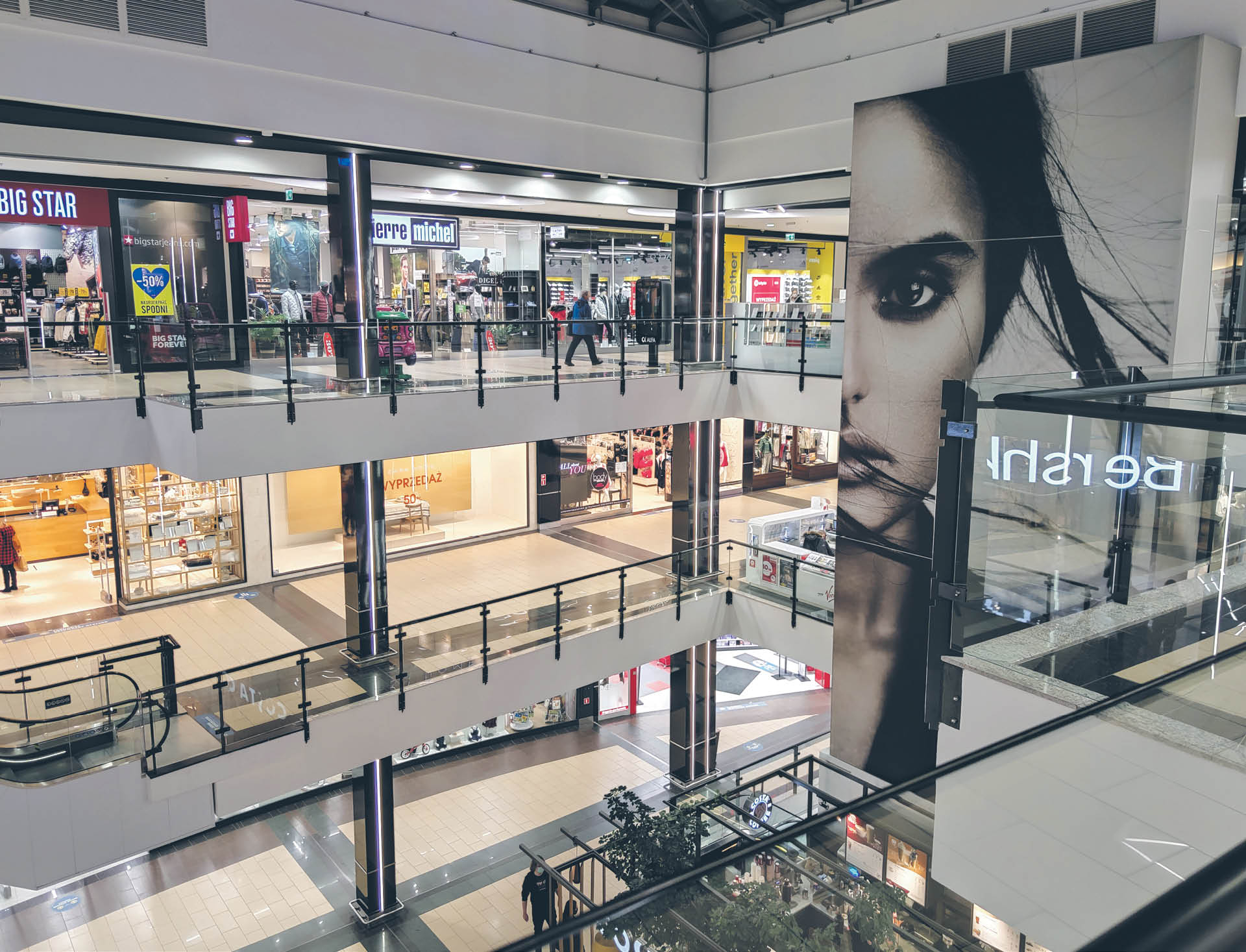 747675_big_photo_image_photo_image