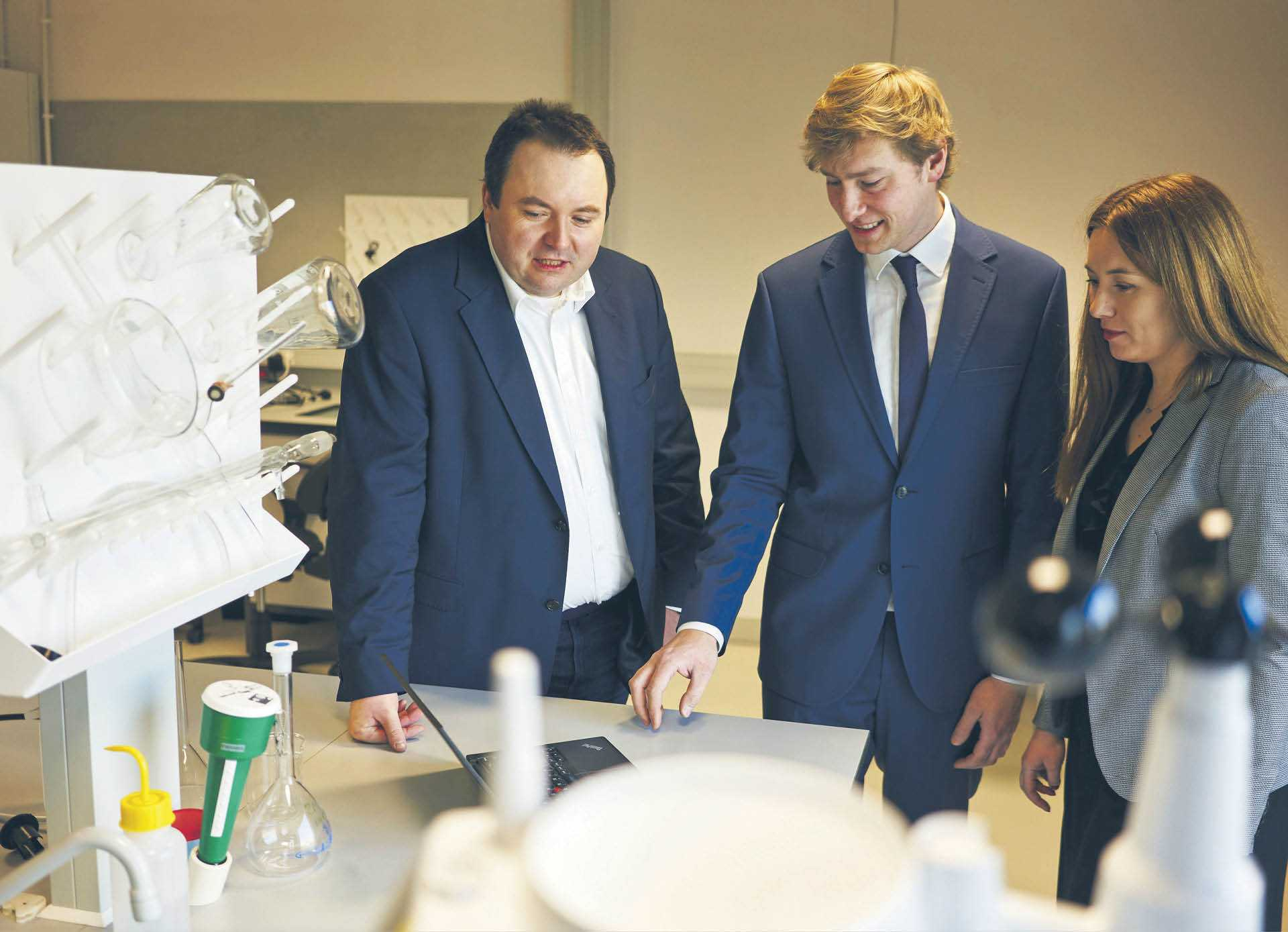 777393_big_photo_image_photo_image