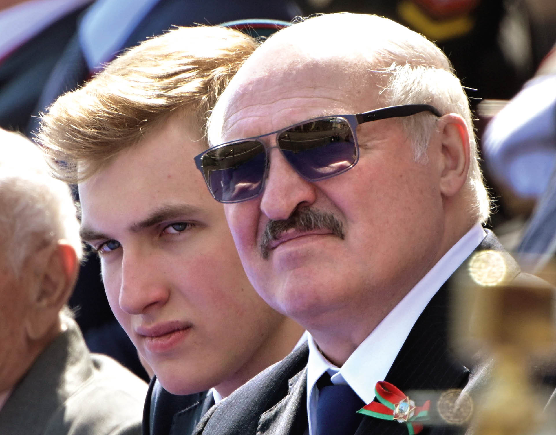 907685_big_photo_image_photo_image