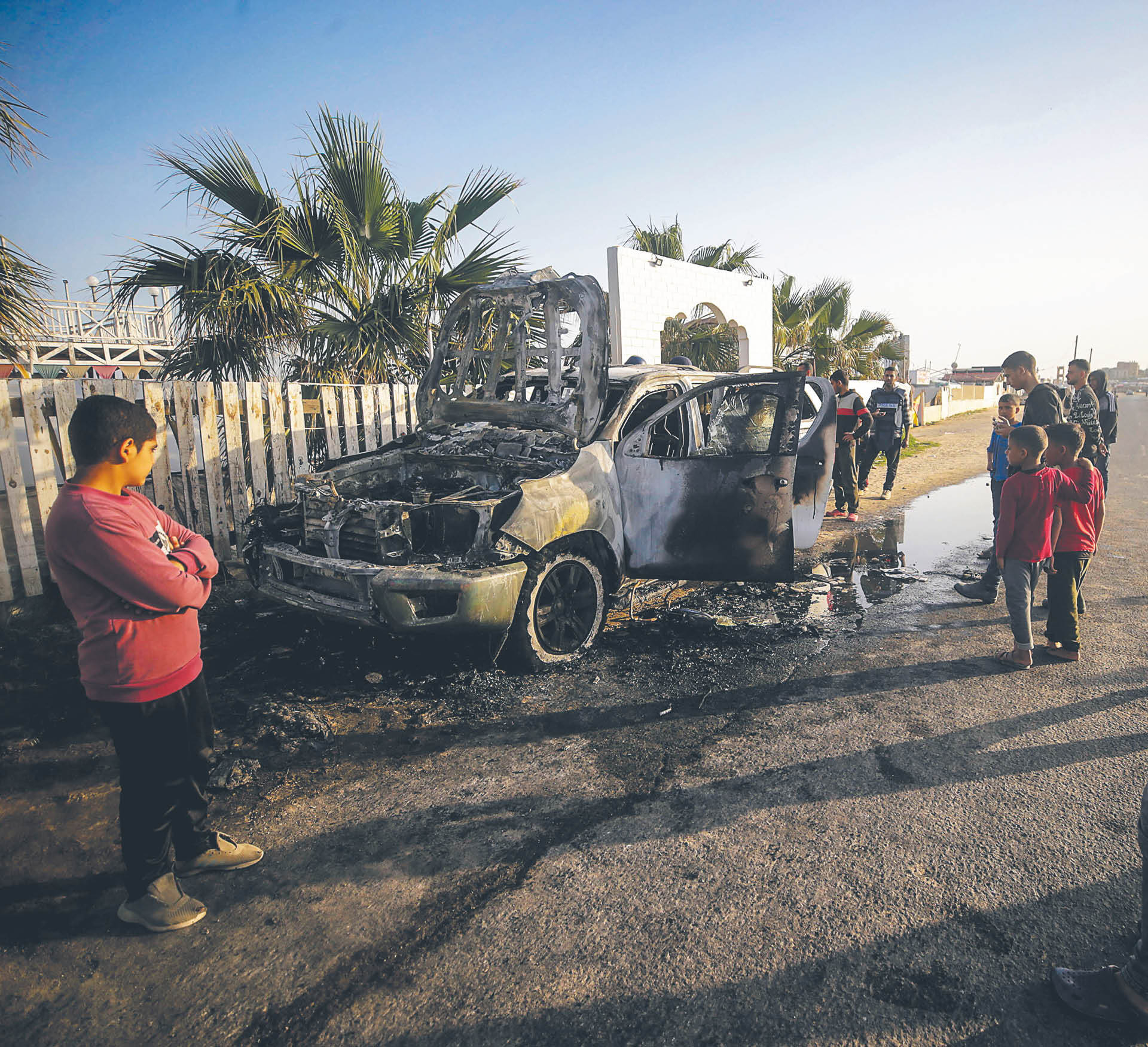 909531_big_photo_image_photo_image