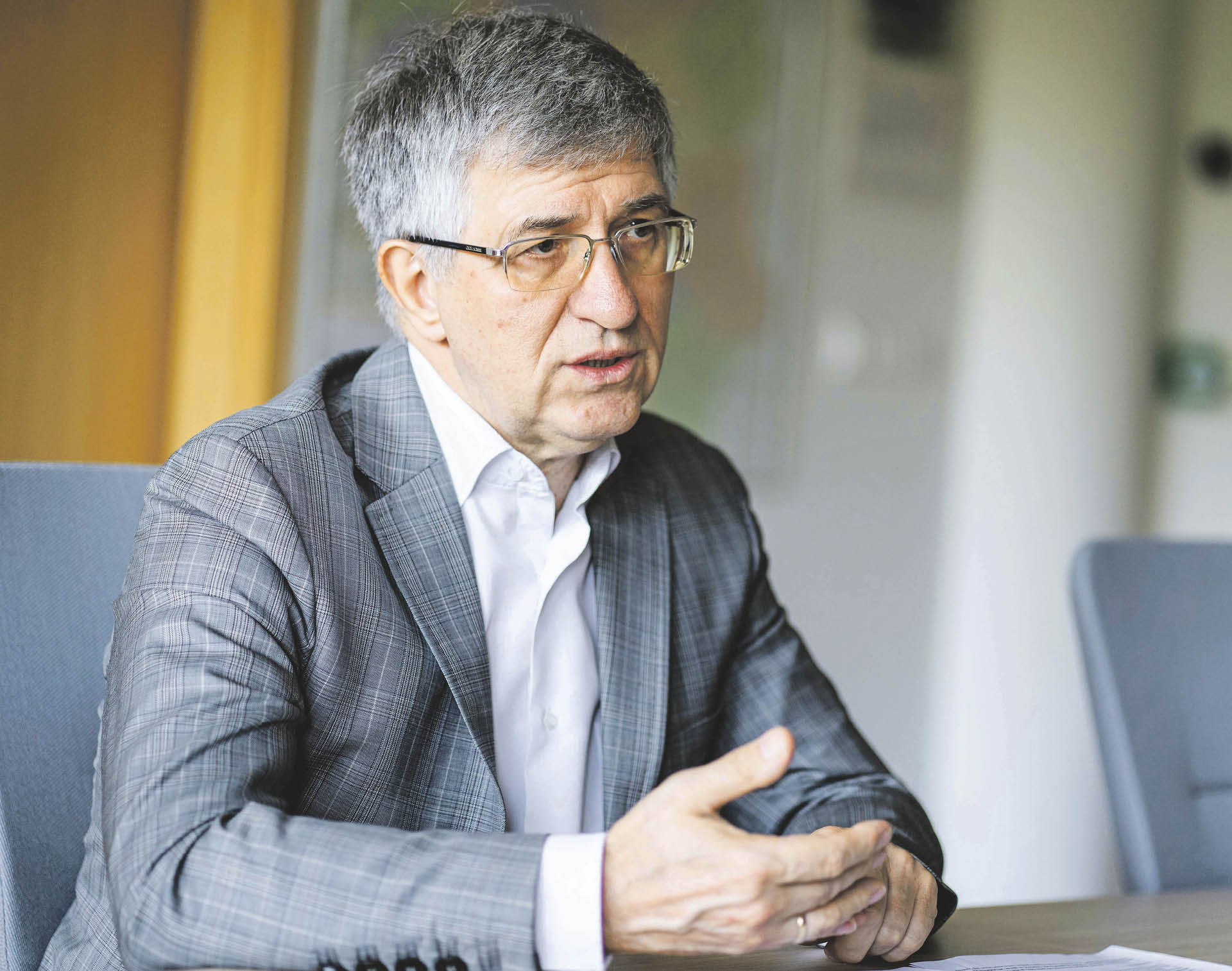 975992_big_photo_image_photo_image