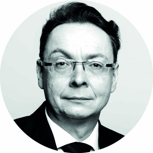 dr Piotr Pilch